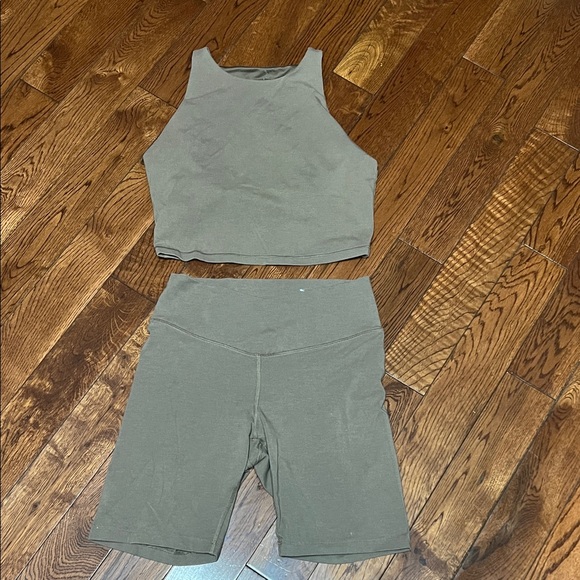 Old Navy Other - Old Navy Active Olive Green Top